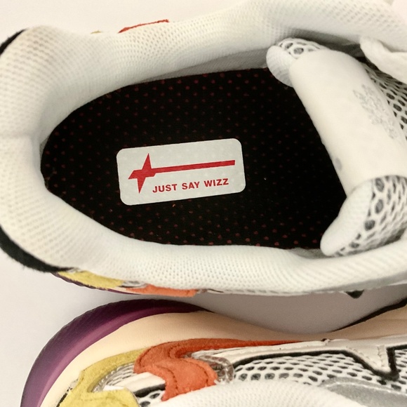 New W6YZ Sarah Mesh and Suede Women"s Lace-Up Sneakers Fits Size 7 - Picture 6 of 14